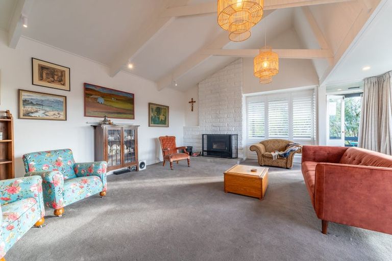 Photo of property in 82 Douglas Street, Highfield, Timaru, 7910