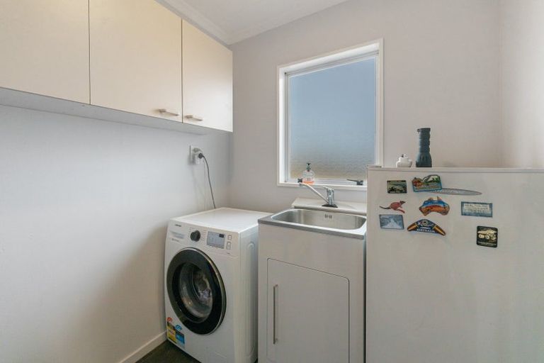 Photo of property in 22 Chaucer Street, Milton, 9220