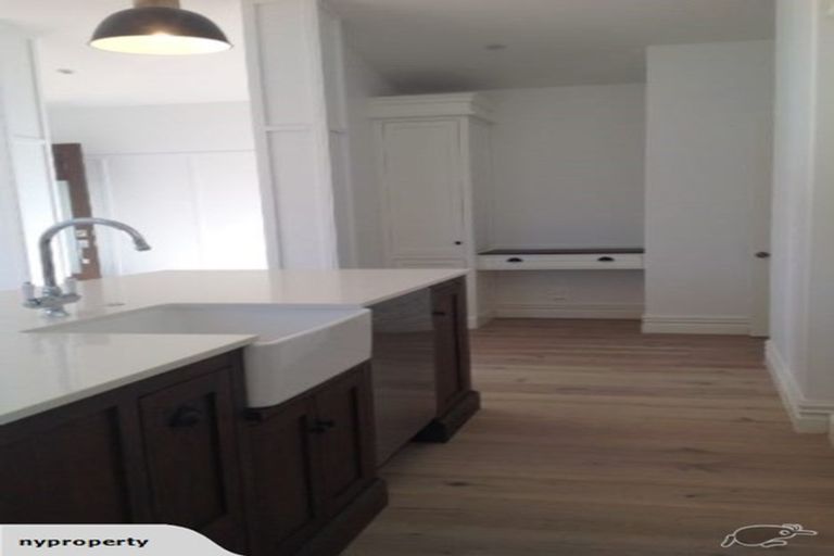 Photo of property in 35 Cassinia Close, Papamoa Beach, Papamoa, 3118