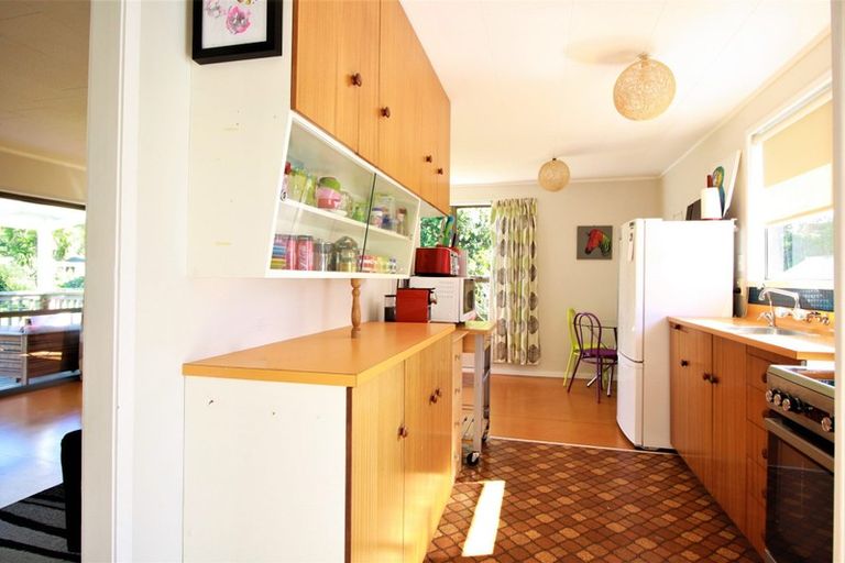 Photo of property in 17 Mako Avenue, Whiritoa, Whangamata, 3691