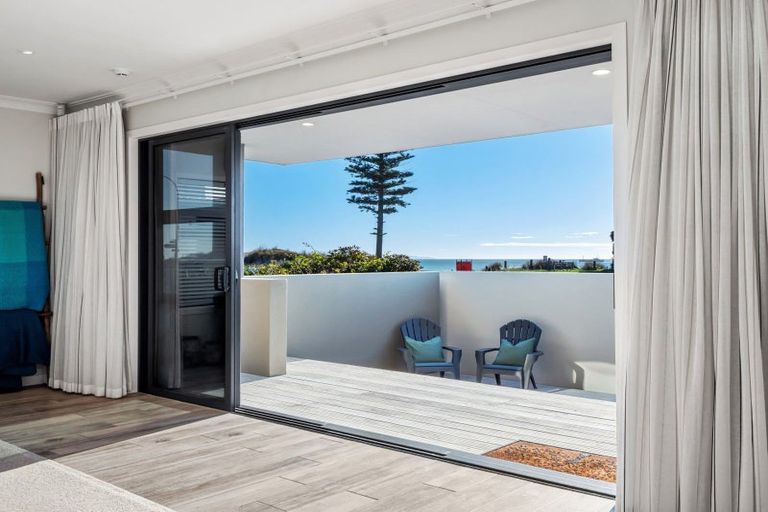 Photo of property in 157 Marine Parade, Mount Maunganui, 3116