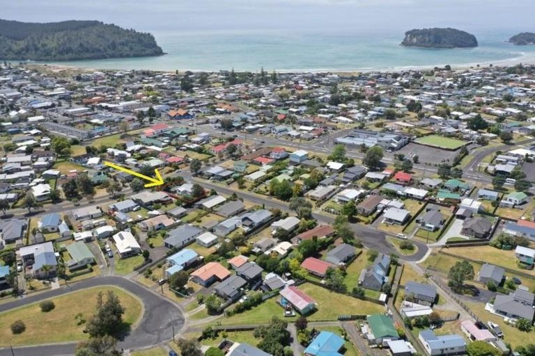 Photo of property in 201 Chartwell Avenue, Whangamata, 3620