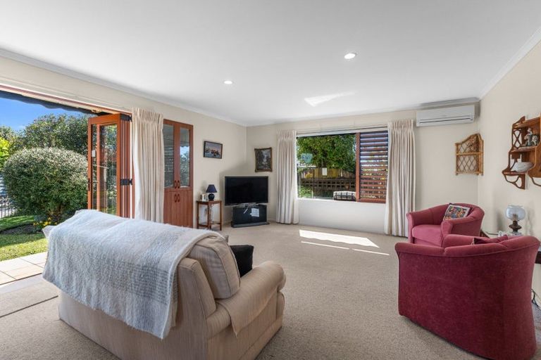 Photo of property in Cotswold Court, 2/8 Cheyne Road, Pyes Pa, Tauranga, 3112