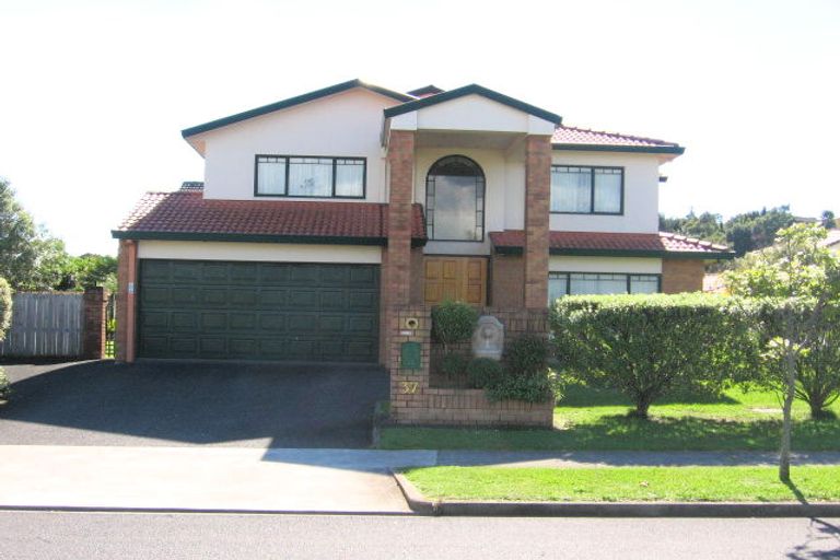 Photo of property in 37 Fremantle Place, Pakuranga Heights, Auckland, 2010