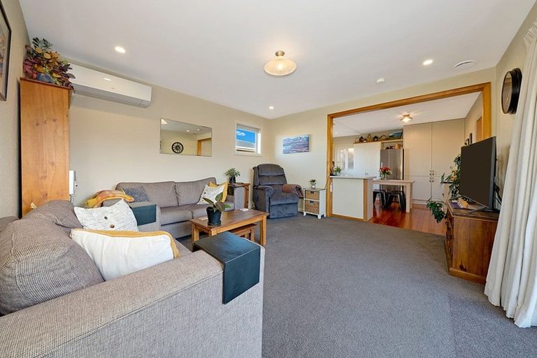 Photo of property in 16 Donegal Street, Belfast, Christchurch, 8051