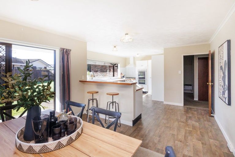 Photo of property in 44 Chippendale Crescent, Highbury, Palmerston North, 4412