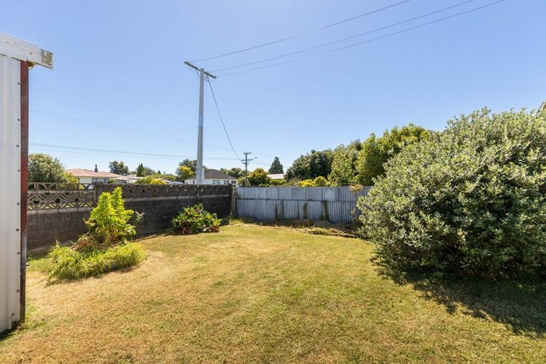 Photo of property in 14 Mcnaughton Street, Waitara, 4320