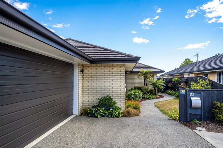 Photo of property in 10 Carmello Grove, Richmond, 7020