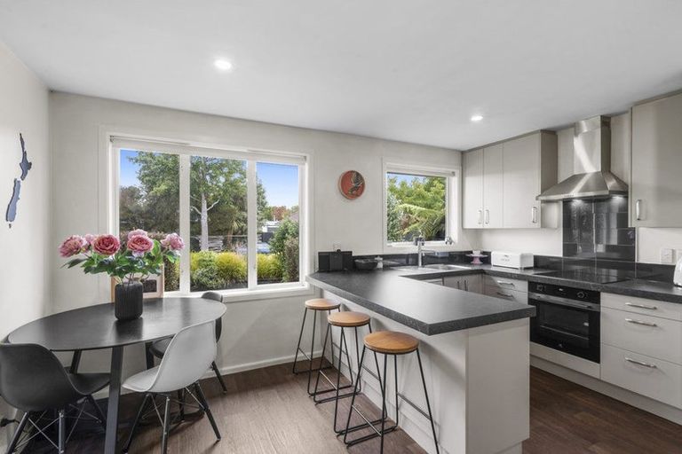 Photo of property in 18 Glencoe Street, Burnside, Christchurch, 8053