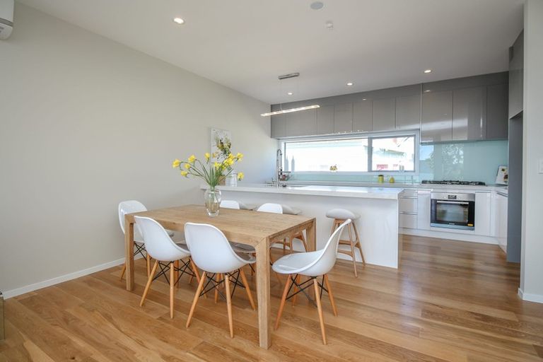 Photo of property in 42 Regent Street, Devonport, Auckland, 0624