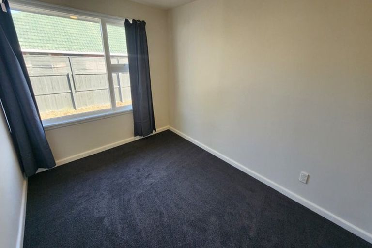 Photo of property in 50 Niven Street, Avondale, Christchurch, 8061