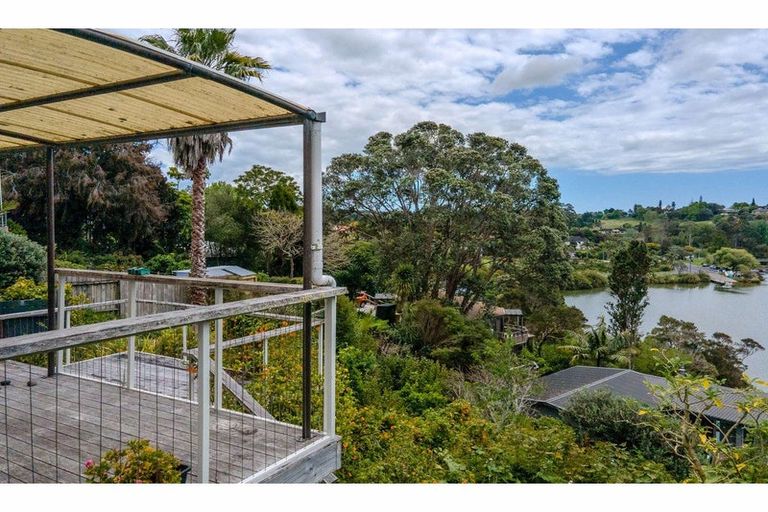 Photo of property in 30 Riverview Road, Kerikeri, 0230