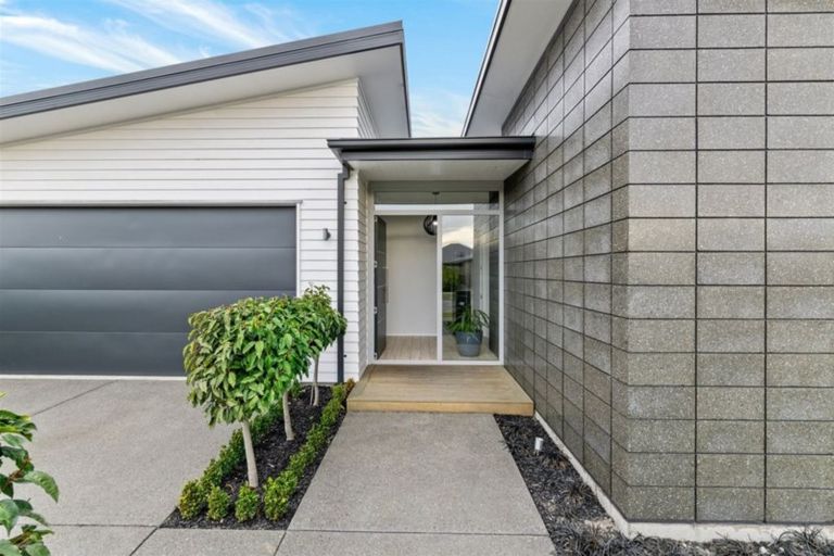 Photo of property in 4 Te Kereme Street, Marshland, Christchurch, 8083