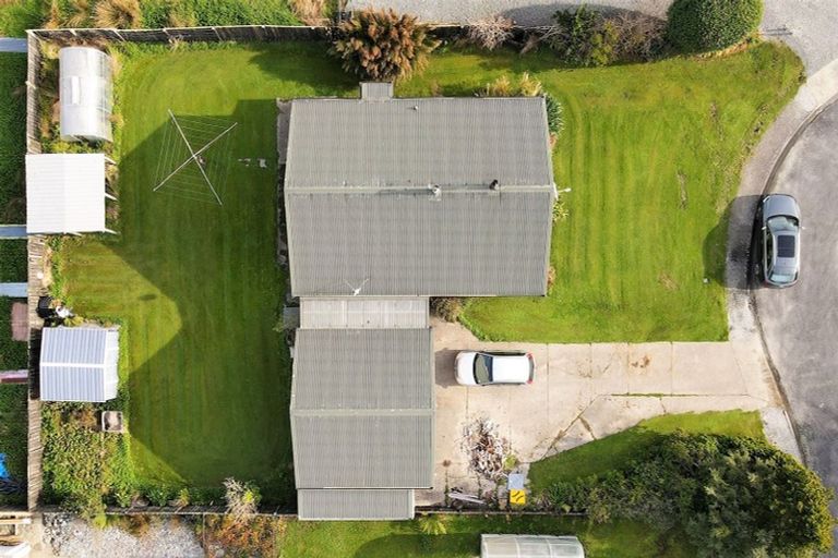 Photo of property in 8 Opuka Place, Haast, 7886