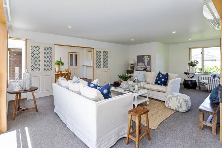 Photo of property in 2 Hurunui Street, Cracroft, Christchurch, 8025