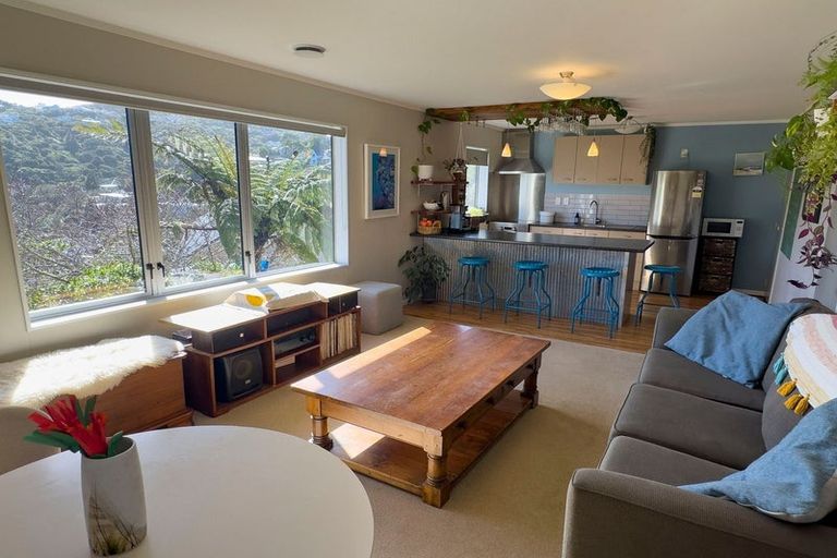 Photo of property in 67 Victory Avenue, Karori, Wellington, 6012