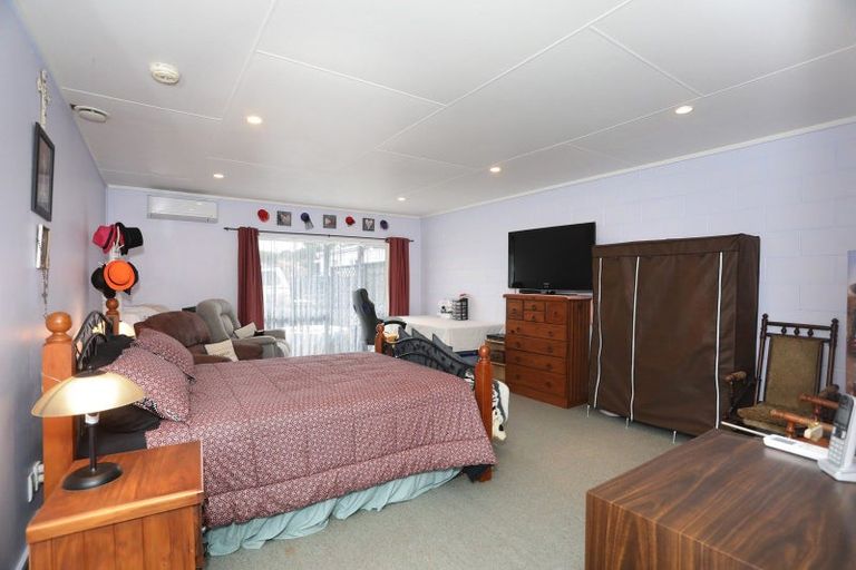 Photo of property in 329a Kimbolton Road, Feilding, 4702