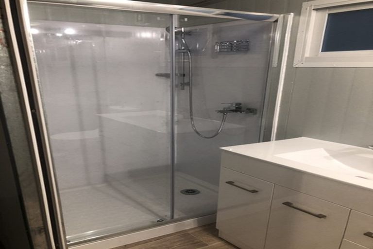 Photo of property in 11 Karaka Road, Whenuapai, Auckland, 0618