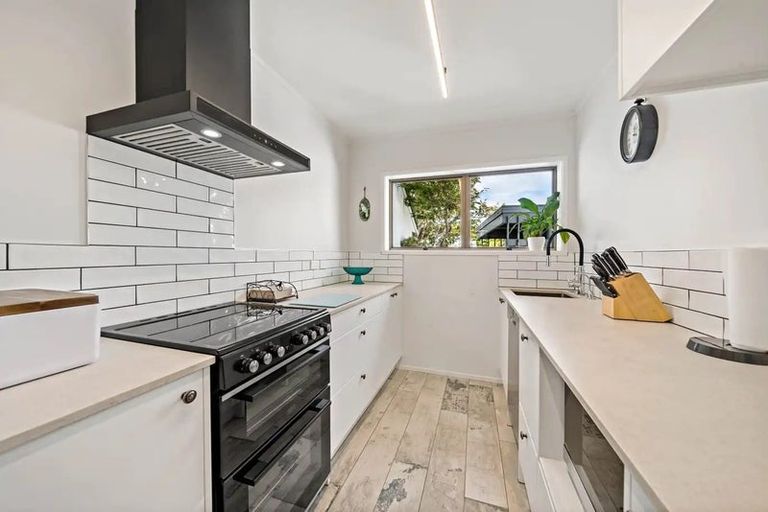 Photo of property in 2/5 The Terrace, Takapuna, Auckland, 0622