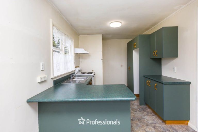 Photo of property in 27 Hikurangi Street, Trentham, Upper Hutt, 5018