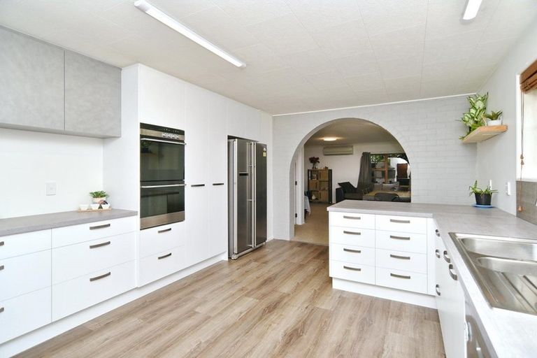 Photo of property in 106 Blackett Street, Rangiora, 7400