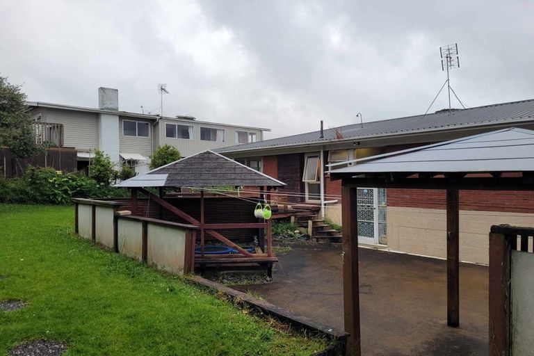 Photo of property in 4 Fleur Avenue, Pakuranga Heights, Auckland, 2010
