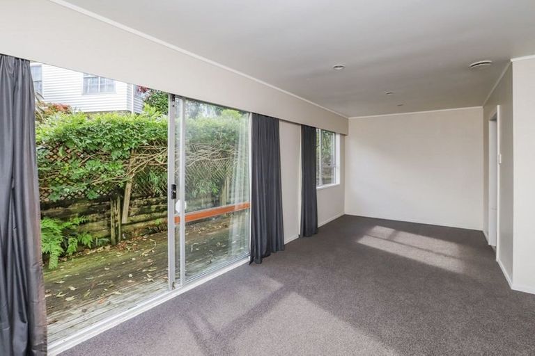 Photo of property in 64 Fairview Street, Fairview Downs, Hamilton, 3214