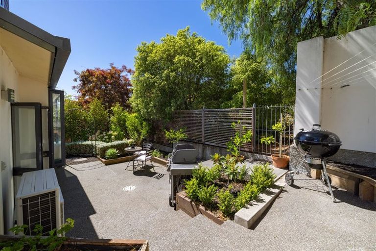 Photo of property in 13 Nehru Place, Cashmere, Christchurch, 8022