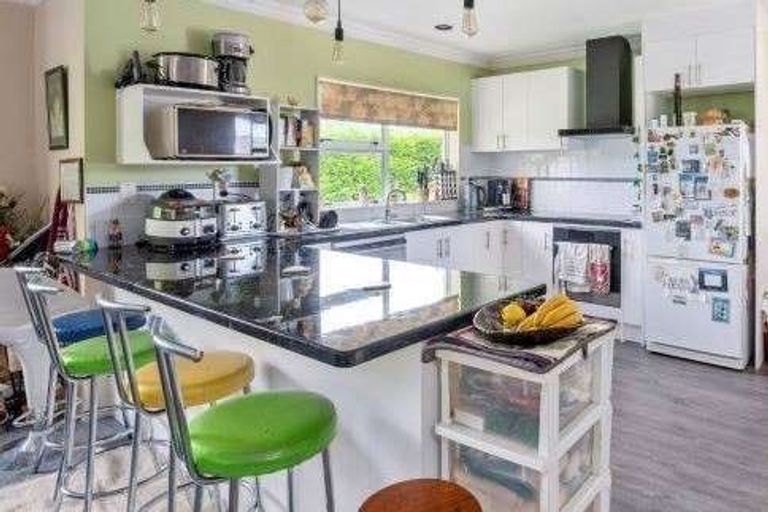 Photo of property in 5 Buckley Road, Shannon, Palmerston North, 4474