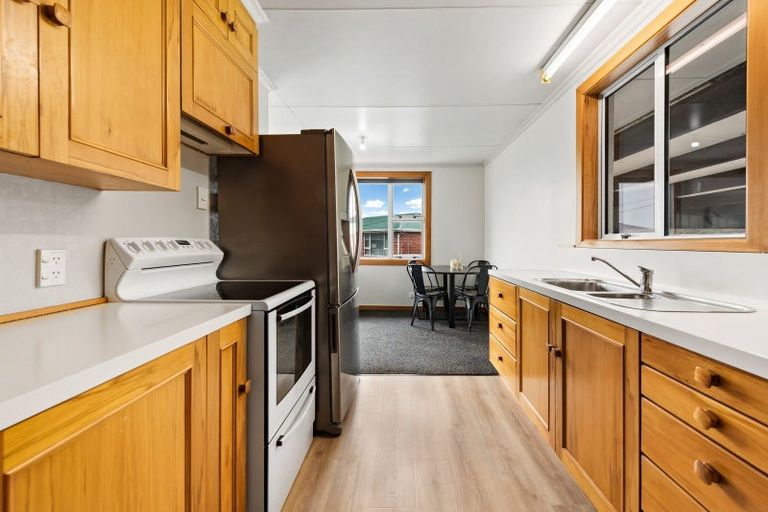 Photo of property in 2 Milford Street, Gore, 9710
