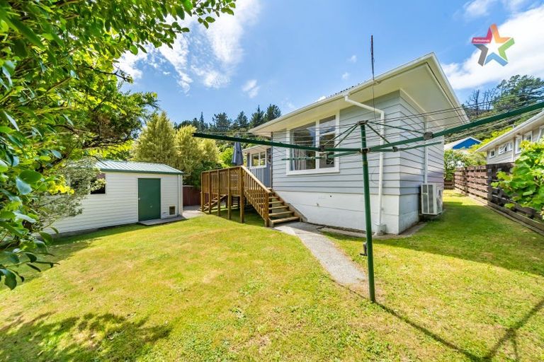 Photo of property in 54 Kairimu Street, Stokes Valley, Lower Hutt, 5019