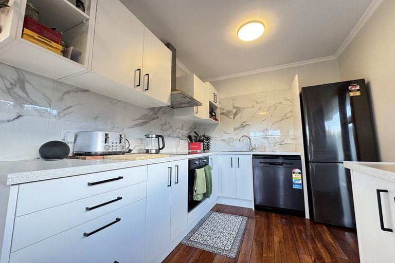 Photo of property in 161 Condell Avenue, Papanui, Christchurch, 8053