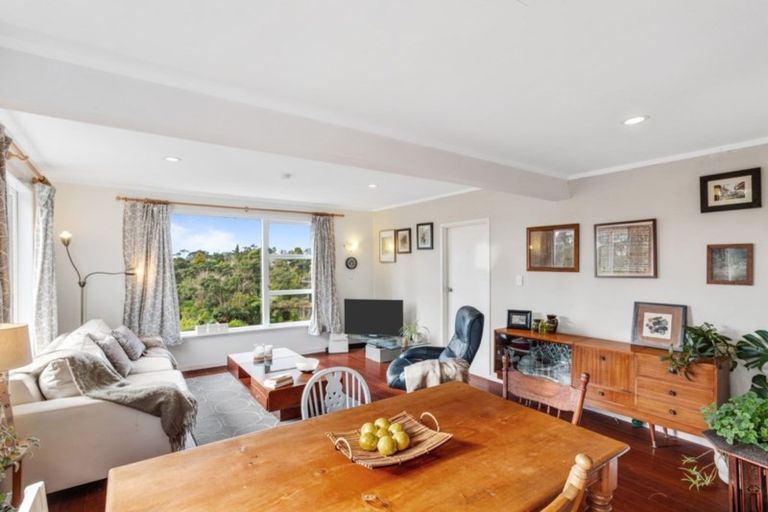 Photo of property in 21 Marae Road, Greenhithe, Auckland, 0632