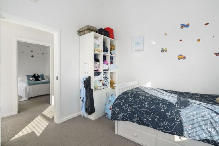 Photo of property in 19 Severn Street, Rongotea, 4476