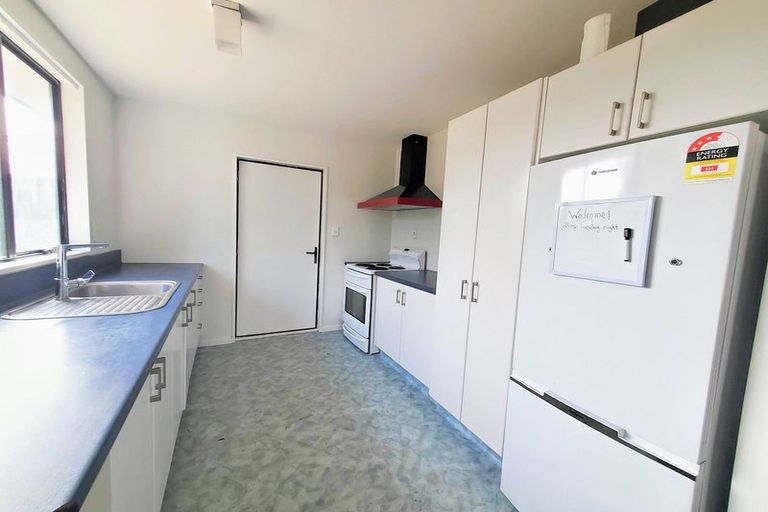 Photo of property in 5a Kawaka Street, Riccarton, Christchurch, 8041