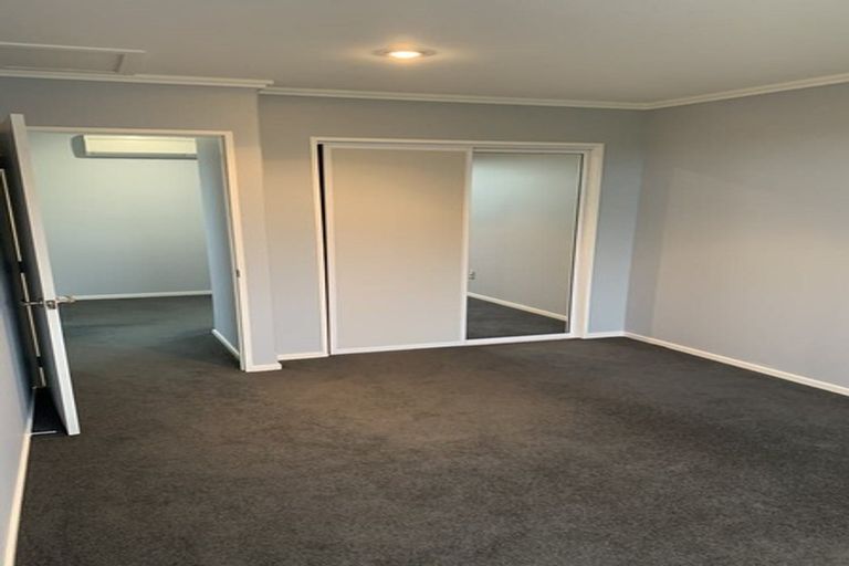 Photo of property in 3 Foresters Crescent, Parklands, Christchurch, 8083