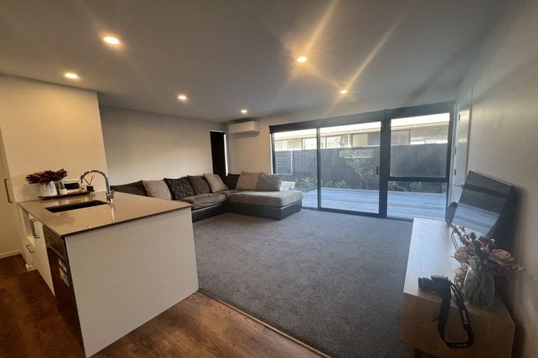 Photo of property in 2/404 Armagh Street, Linwood, Christchurch, 8011