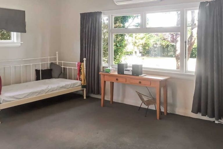 Photo of property in 35 Birchfield Avenue, Dallington, Christchurch, 8061