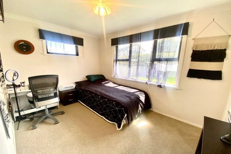 Photo of property in 1007 Fergusson Drive, Clouston Park, Upper Hutt, 5018
