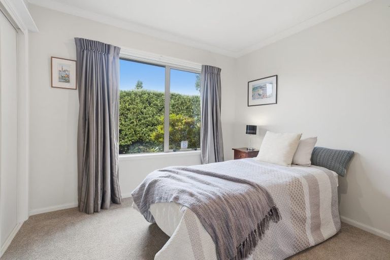 Photo of property in 50 Coolspring Way, Redwood, Christchurch, 8051