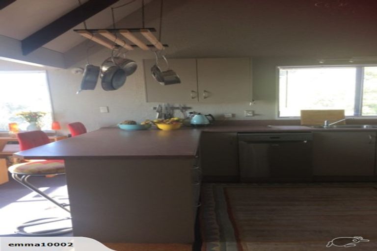 Photo of property in 10 Mamaku Street, Paraparaumu, 5032