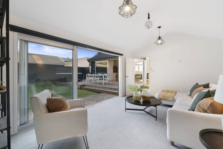 Photo of property in 3 Rewiti Avenue, Takapuna, Auckland, 0622