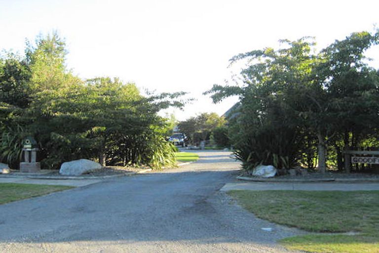 Photo of property in 13 Kowhai Drive, Darfield, 7510