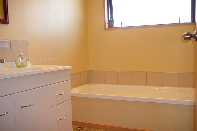 Photo of property in 17b Chicago Street, Alexandra, 9320