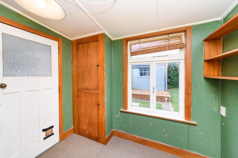 Photo of property in 38 Lyndhurst Street, Takaro, Palmerston North, 4412