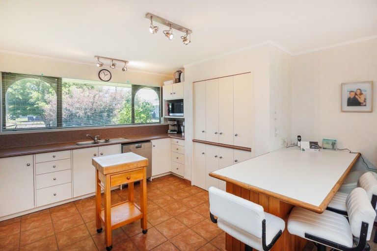 Photo of property in 6 Ashdown Crescent, Feilding, 4702