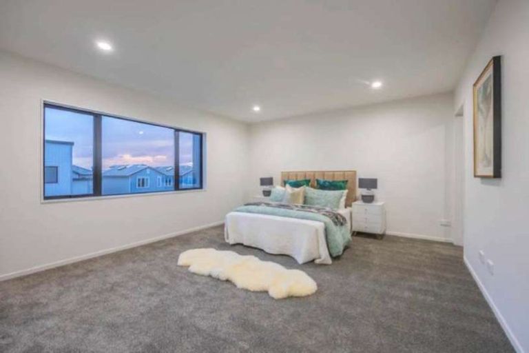 Photo of property in 65 Minhas Road, Papakura, 2110