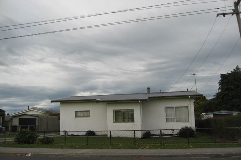 Photo of property in 97 Charlotte Street, Balclutha, 9230