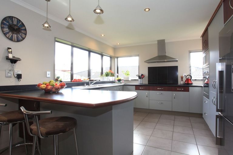 Photo of property in 59 Twickenham Place, Nawton, Hamilton, 3200