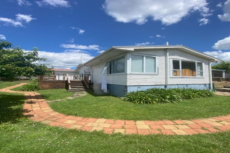 Photo of property in 12 Kingsway Crescent, Forest Lake, Hamilton, 3200